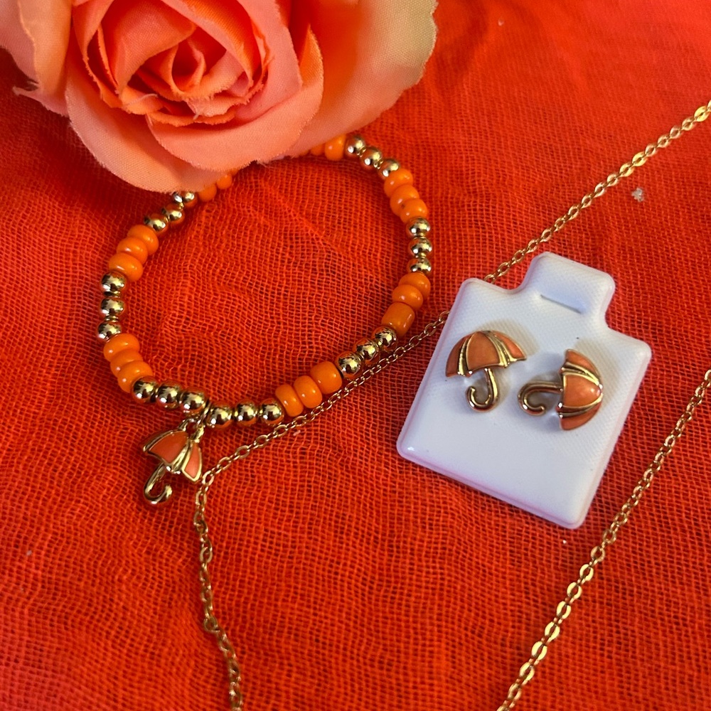 set of earrings necklace and bracelet for girls